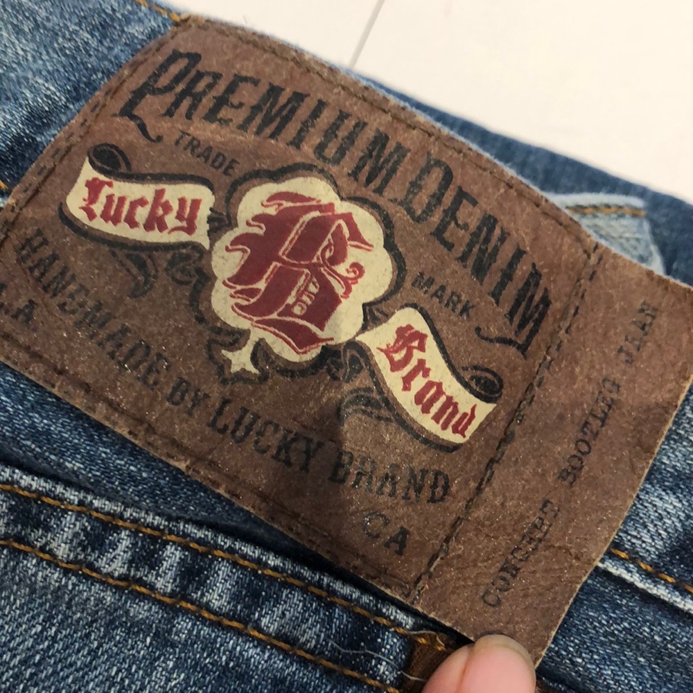Lucky Brand size 33 jeans